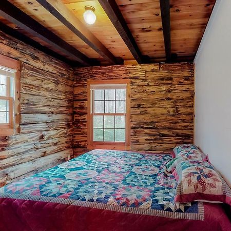 Loon Landing Lodge Greenville Extérieur photo