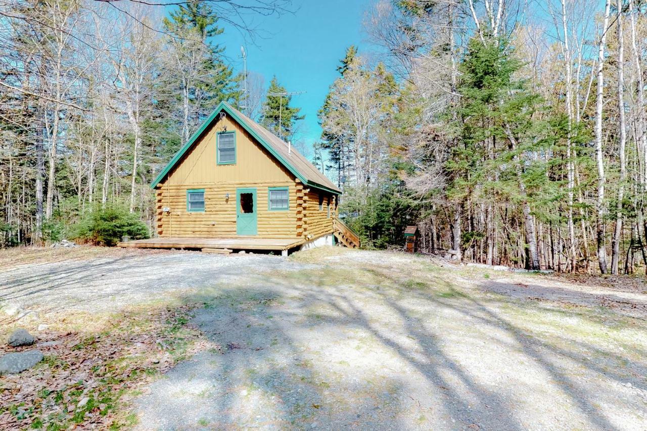 Loon Landing Lodge Greenville Extérieur photo