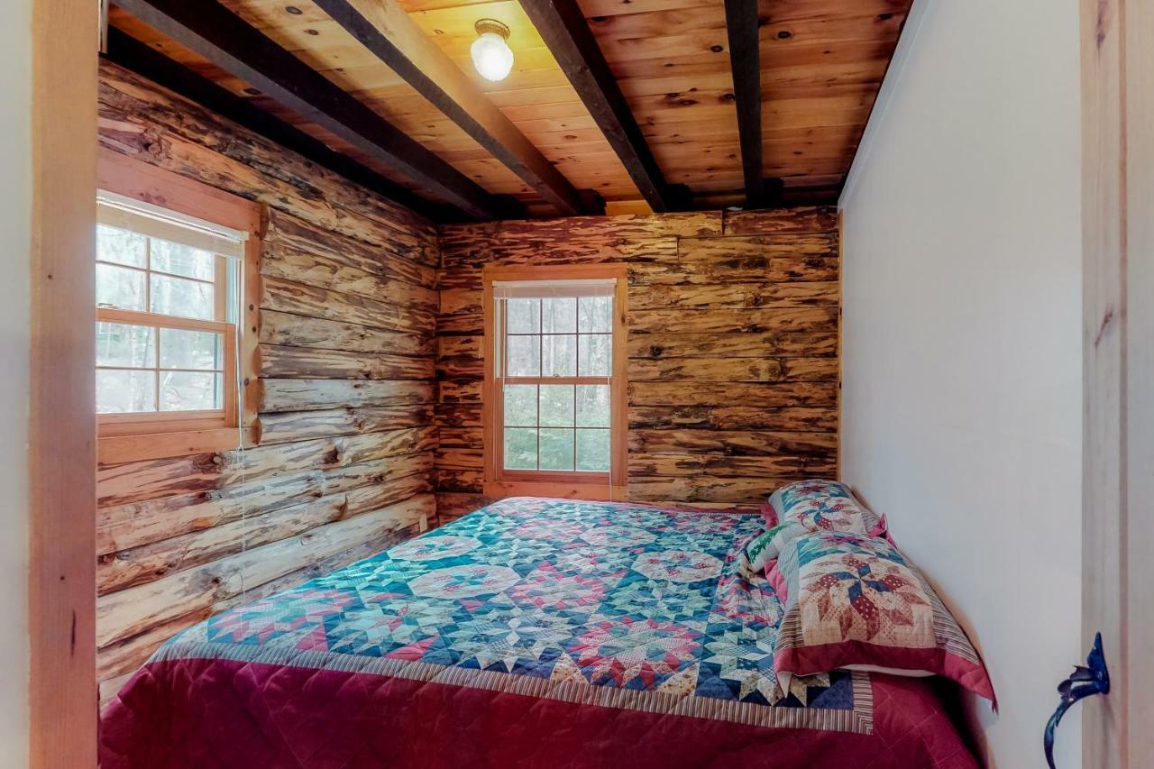 Loon Landing Lodge Greenville Extérieur photo